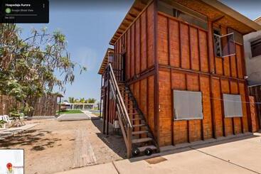 تختخواب و صبحانه Hospedaje & Casa Playa Aurora