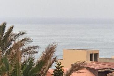 تختخواب و صبحانه Les Bains De Mirleft