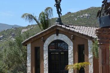 تختخواب و صبحانه Palazzo Del Valle, Alojamiento Y Desayuno