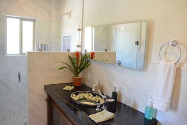 تختخواب و صبحانه Palazzo Del Valle, Alojamiento Y Desayuno