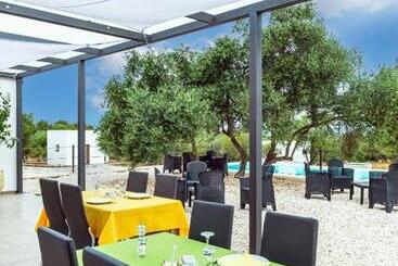 هتل Agriturismo La Croisette