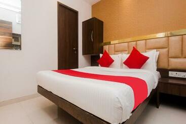 酒店 Flagship Residency Inn Near Marine Drive Beach