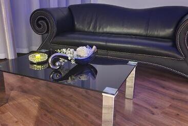هتل Privat Spa Mit Whirlpool Und Sauna In Sursee