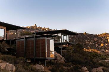 هتل Villa Garven
