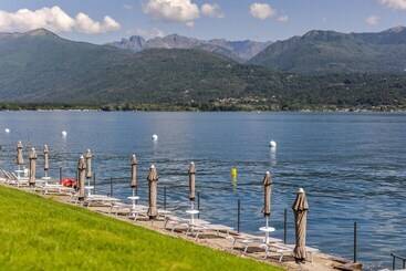 Lago Maggiore Bay