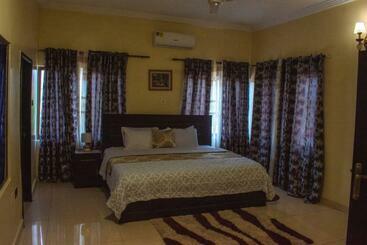 پانسیون Afranasa Inn