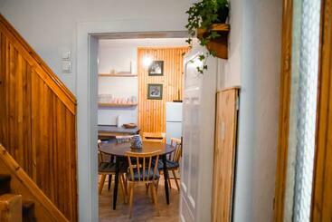 پانسیون Alpine Home   Rooms