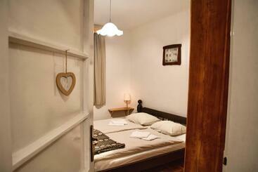 پانسیون Alpine Home   Rooms