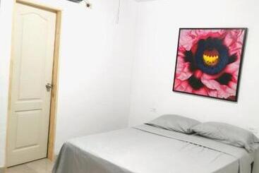 پانسیون Hostal Donde Marle