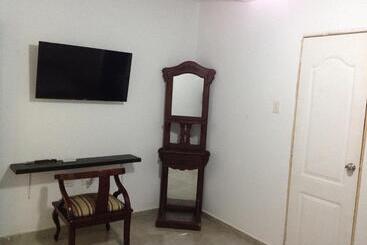 پانسیون Hostal Donde Marle