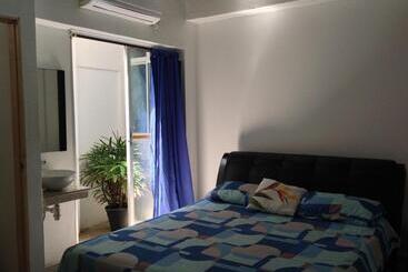 پانسیون Hostal Donde Marle