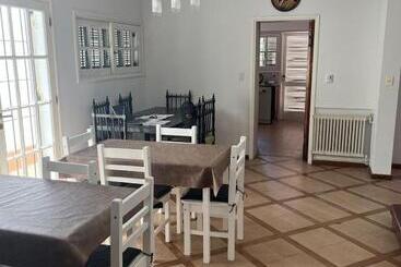 تختخواب و صبحانه Casa Chakana