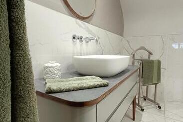 تختخواب و صبحانه Maison Et Florescence