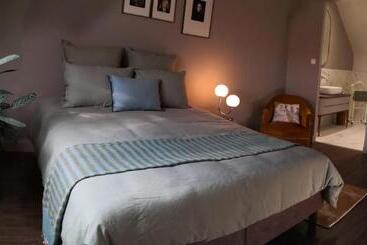 تختخواب و صبحانه Maison Et Florescence