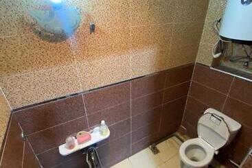 تختخواب و صبحانه Villa Familys