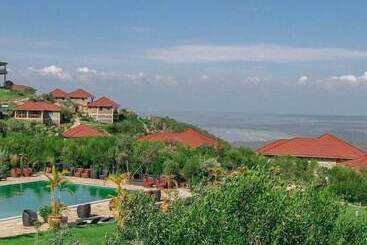 هتل Capella Resort