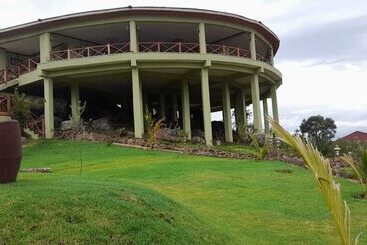 هتل Capella Resort