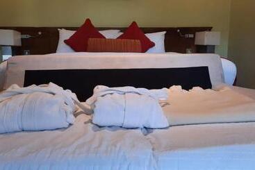 هتل Capella Resort