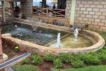 هتل Capella Resort