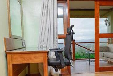 هتل Capella Resort