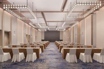 هتل Courtyard By Marriott Chongli
