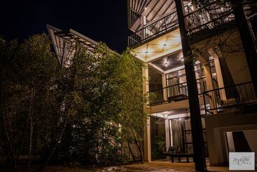 هتل Karawwa Luxury Villas