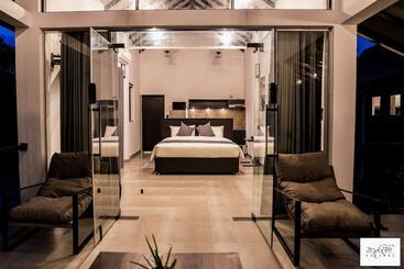 هتل Karawwa Luxury Villas