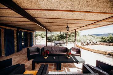 هتل Mas Fullat Cottage, Alforja Tarragona