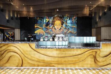 Отель Mercure Miri City Centre