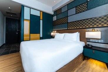 Отель Mercure Miri City Centre