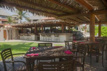 هتل Residences At Las Palmas