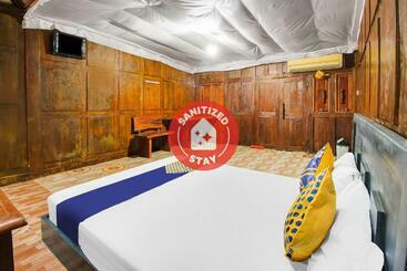 ホテル Spot On 92083 Lailik Gilang Guesthouse