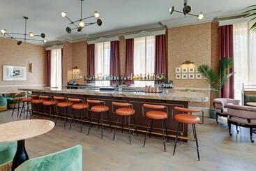 Trilogy Hotel Montgomery, Autograph Collection