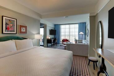 Trilogy Hotel Montgomery, Autograph Collection