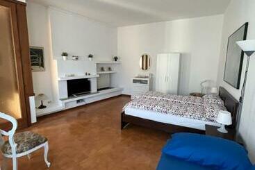 پانسیون Accogliente Camera Con Bagno Privato