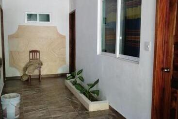 پانسیون Casa Shambieda
