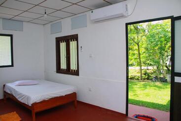 پانسیون Sumith Villa