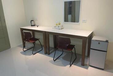 پانسیون Summer Room B