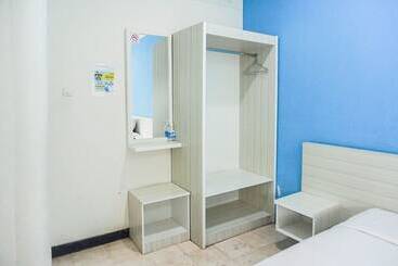 پانسیون Twospaces Living At Panorama Villas