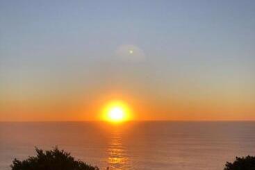 Spray B&b Sitio In Nazare, European Style