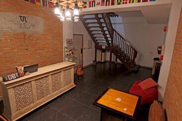Tartar & Nay Hostel