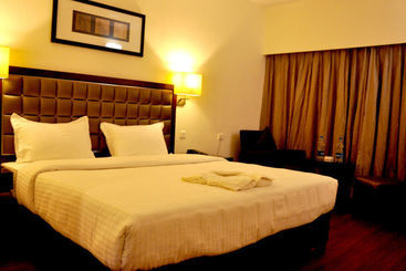 هتل Anand Regency