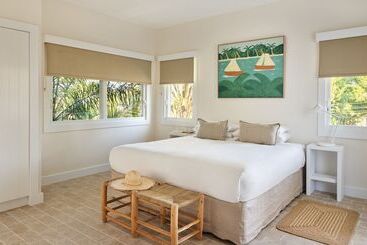 هتل Atlantic Byron Bay