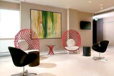هتل Holiday Inn Express New Delhi International Airport T3, An Ihg