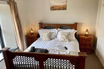 هتل Jabajak Vineyard Restaurant & Rooms