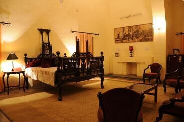 هتل Suryagarh Heritage