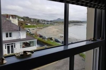 The Moelwyn Hotel & Restaurant