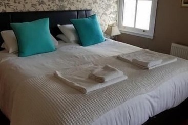 The Moelwyn Hotel & Restaurant