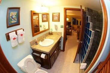 هتل The Palms Oceanfront Suites