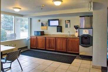 Motel 6buffalo, Ny  Airport  Williamsville